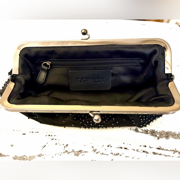 Express Black Beaded Kiss Lock Clutch - Picture 3 of 3